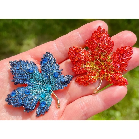 Blue Maple Leaf Brooch Maple Leaf Rhinestone Pin Harvest Brooch Pendant - Picture 3 of 6